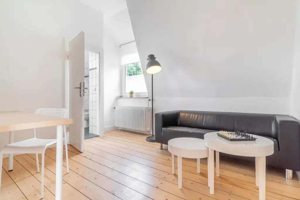 Büro, Schreibtisch, Couch, Schach,