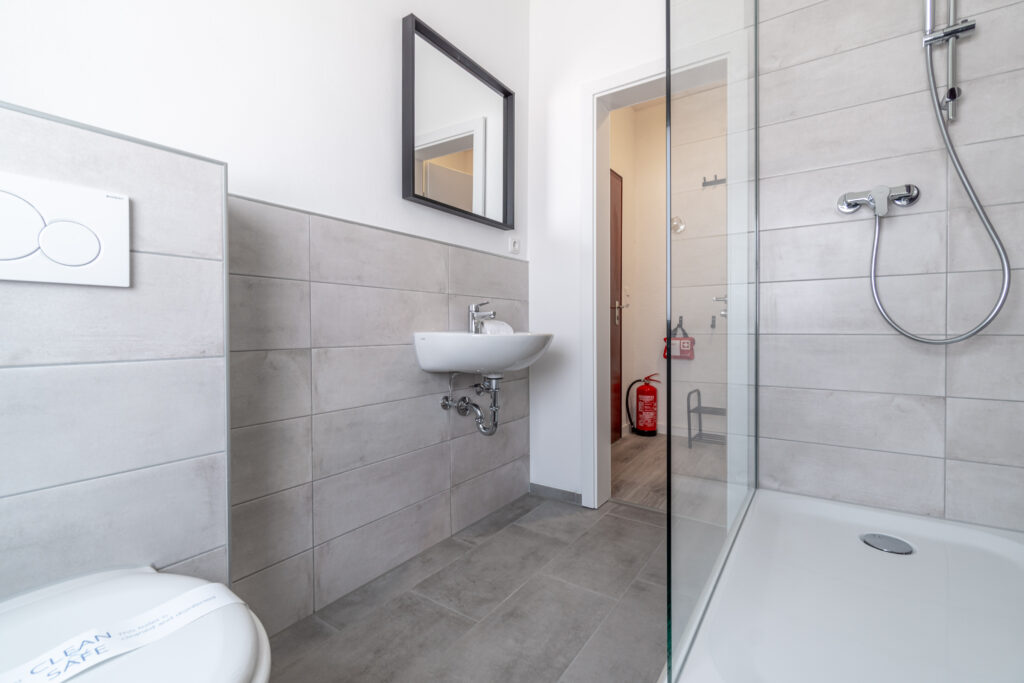 Badezimmer, Dusche, Tageslichtbad, WC